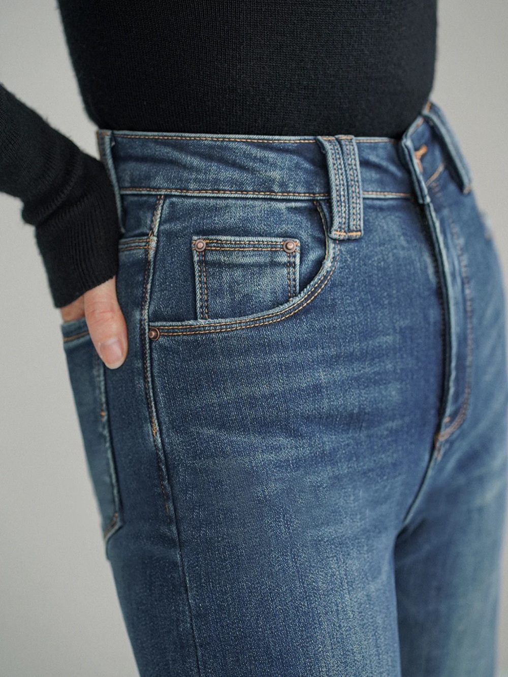 Commense Bootcut Jeans – S (Sold Out, Mid Waist, NWT) - Picture 5 of 8